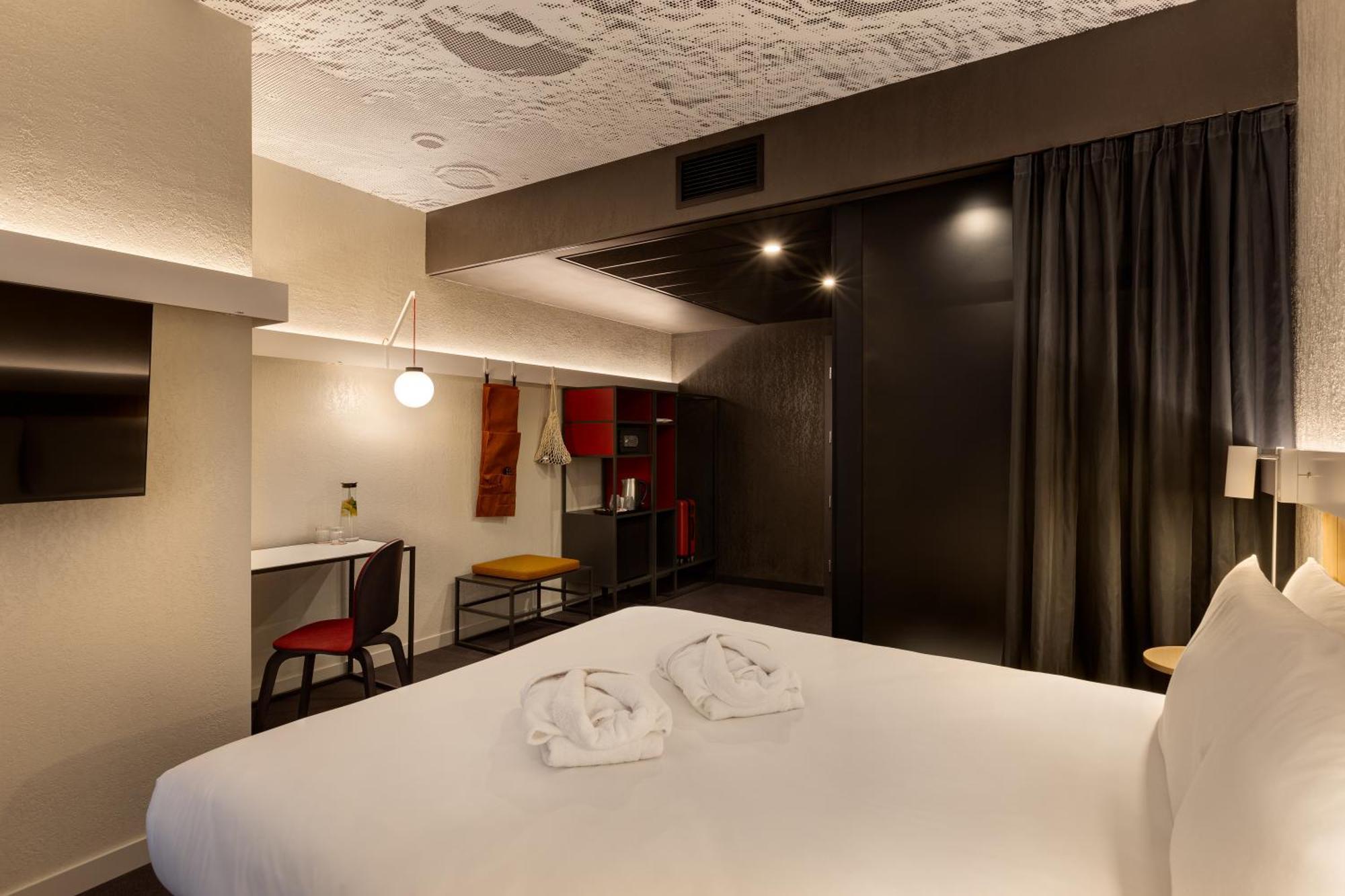 Premium Double Room,1740001526:JPEG