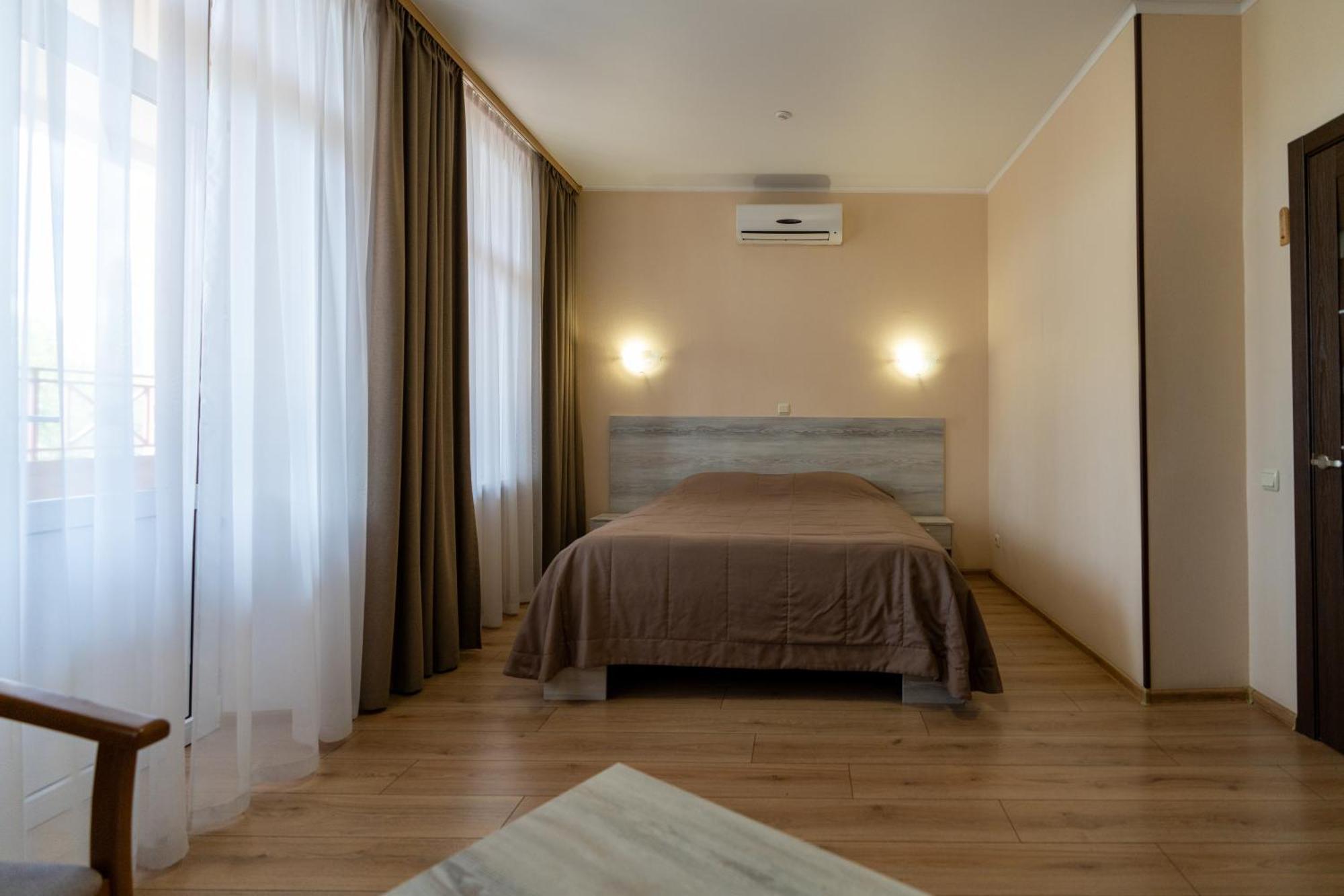 Junior Suite with Terrace