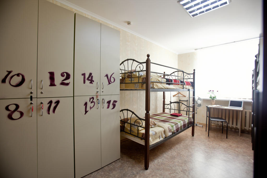 Posto Letto in Dormitorio per 8 Persone