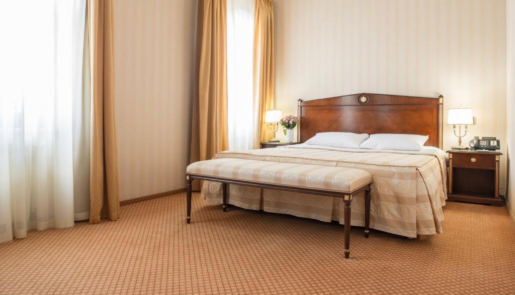 Executive Zimmer mit Kingsize-Bett