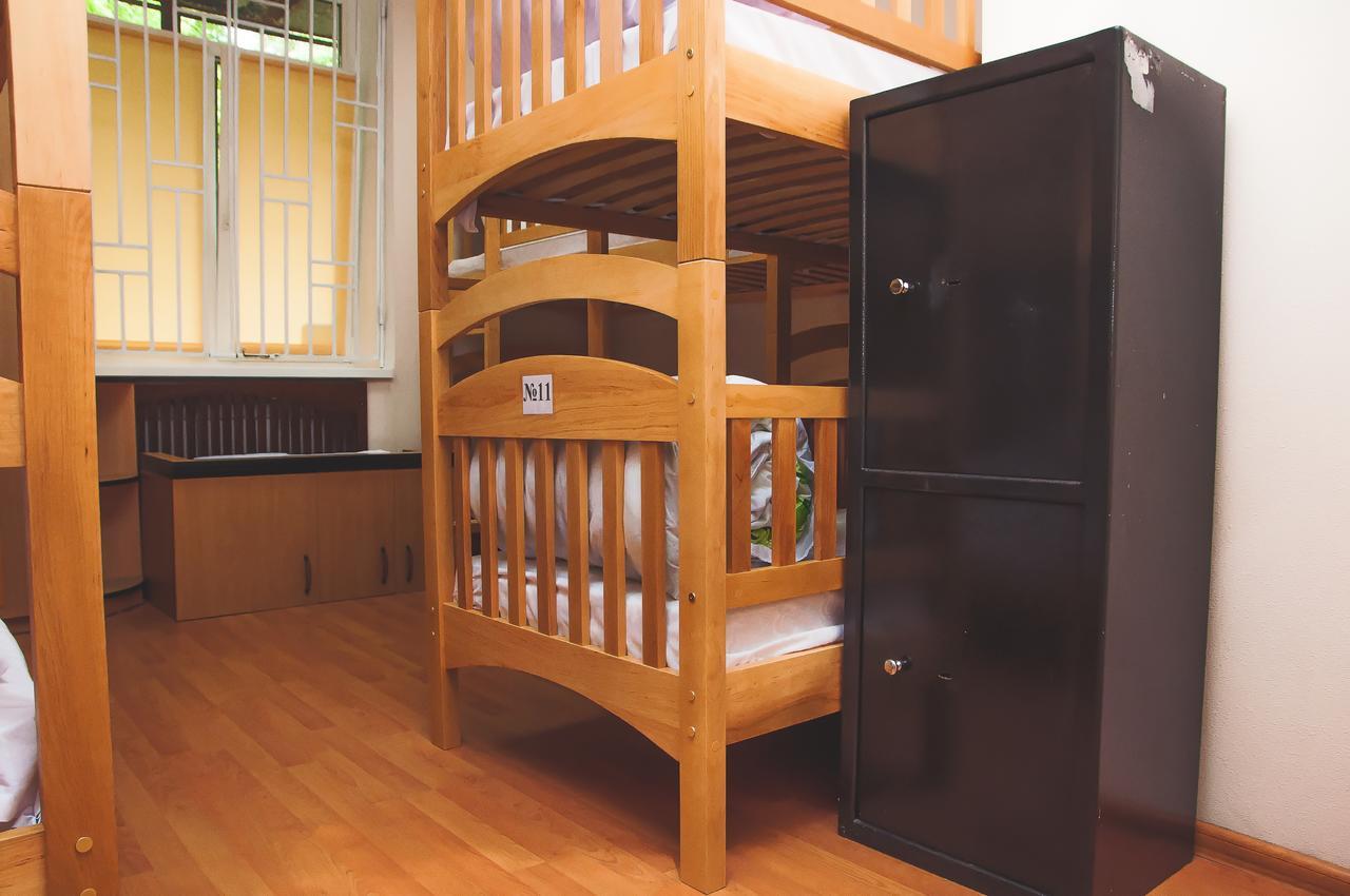 Bed in 8-Bed Mixed Dormitory Room