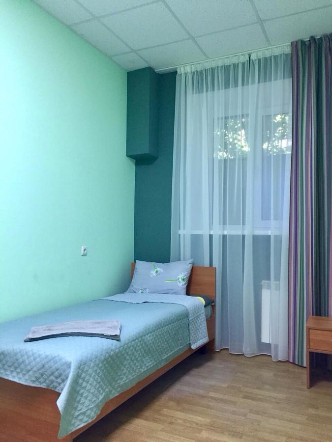 Single Room Shared Shower Toilet,830381378:JPEG