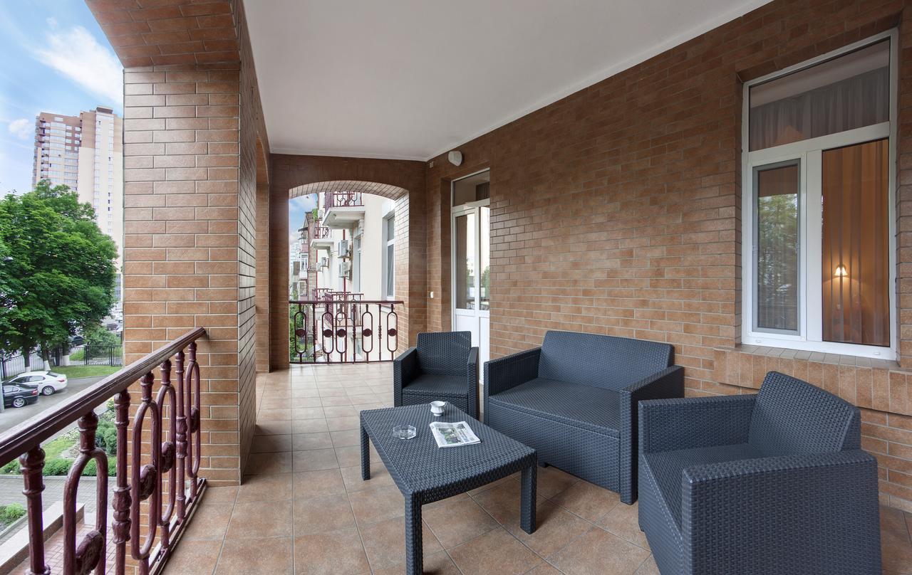 Suite with Terrace