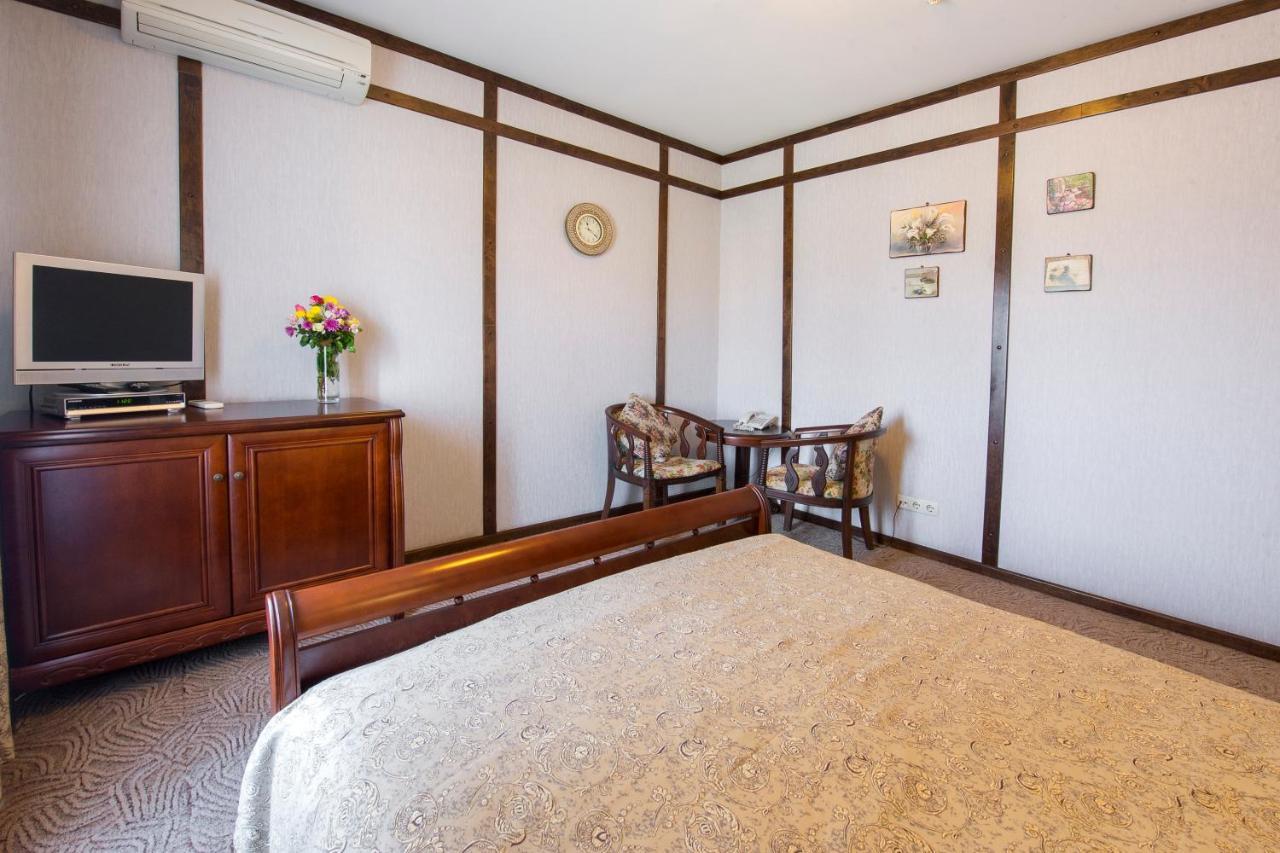 Classic Double Room