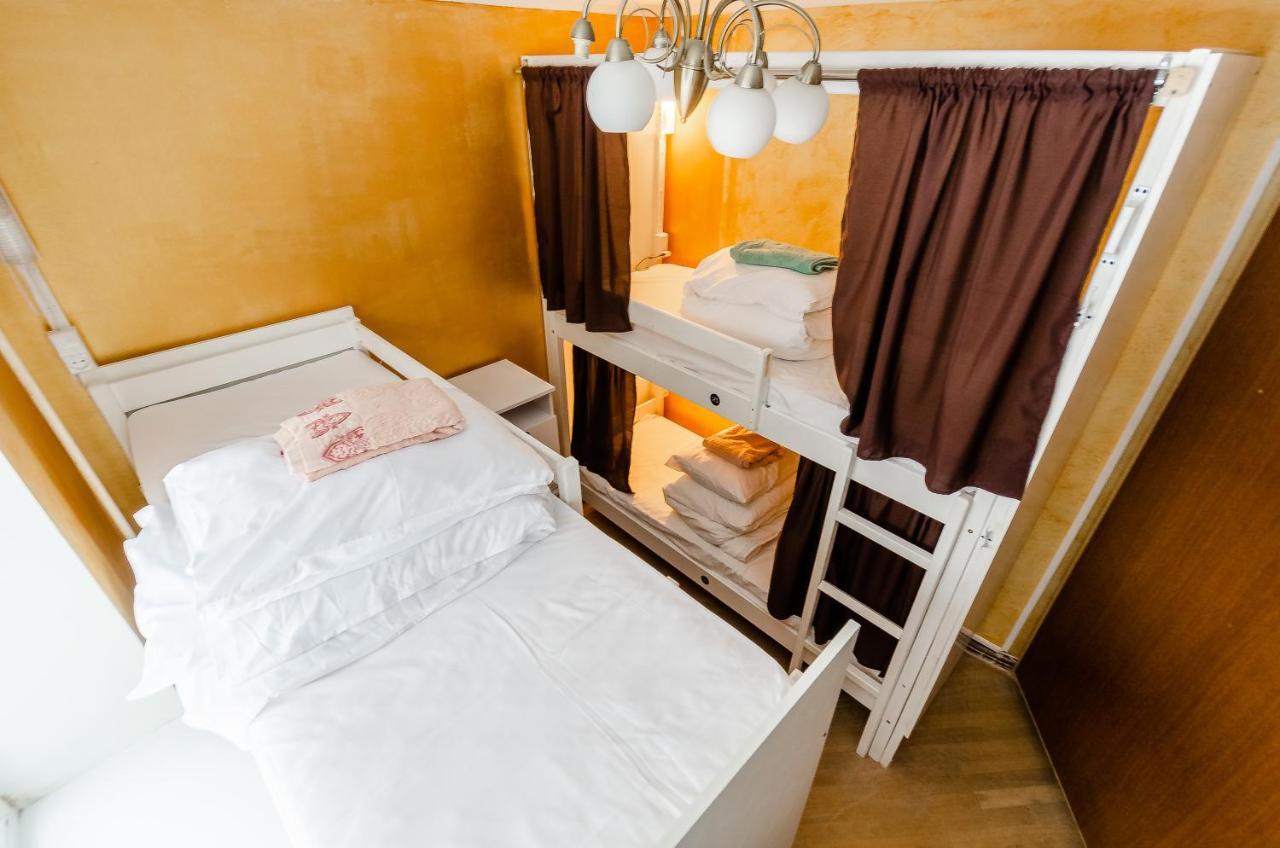 Bed 4-Bed Mixed Dormitory Room