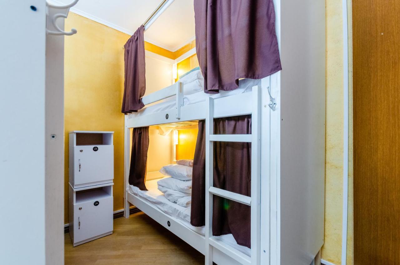 Bed 4-Bed Mixed Dormitory Room