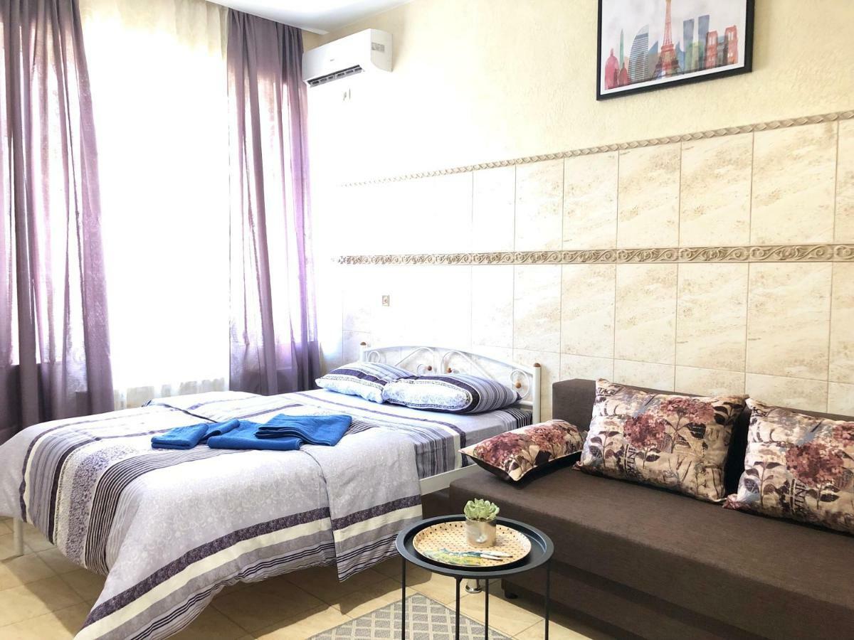 Apartment with Shower