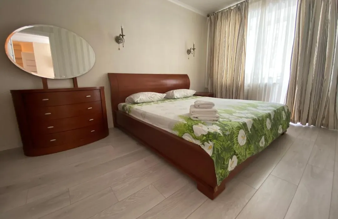 Apartment On Prospiekt Pobiedy 18-1