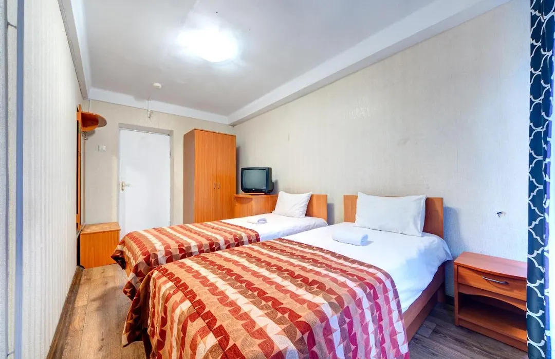 Holosiyvsky Hotel-1