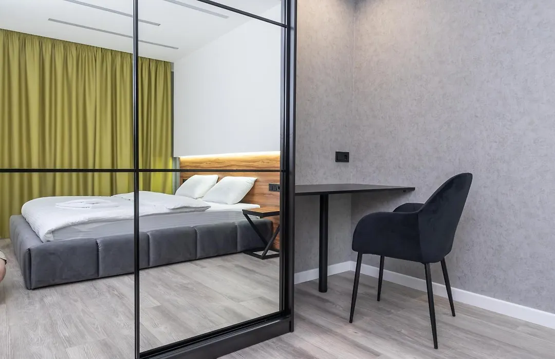 Luxrent Apartments On Lesi Ukrainki - Kiev-1