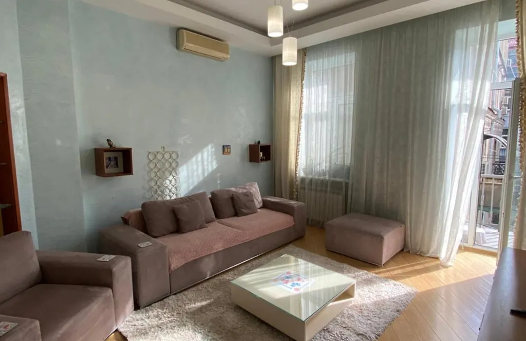 Inn Home Apartments - Kreshchatyk Area-1