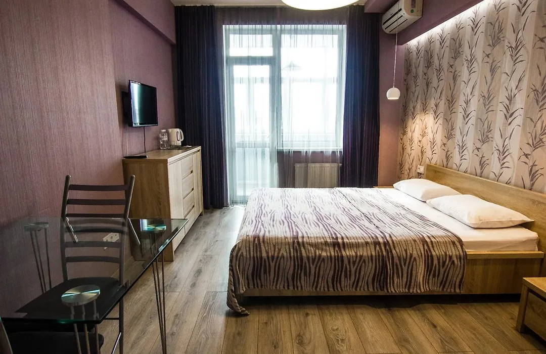 Solo Apartment Dragomanova-1