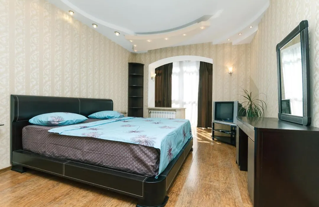 Househome-1