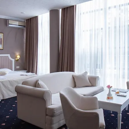 City Holiday Resort & Spa-2