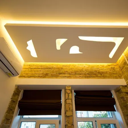 Kyiv Whisky Box Apartments-2