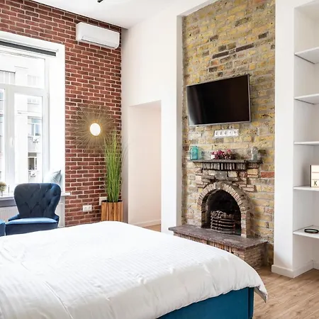 Stylish Kyiv Apartments - Walk To Maidan - Khreshchatyk-2