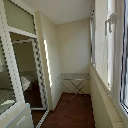 Smart Apartments Drahomanova 2А-3