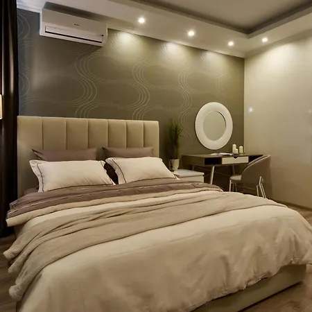 Сozy Kiev Apartment Str Chernovola-2