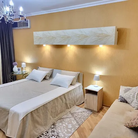 Apartment On Hryshka Street-3