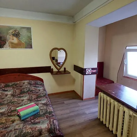 Hotel Desna Kut-3
