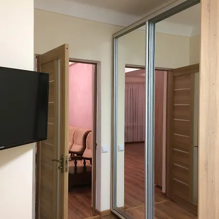 Apartments Печерск-3