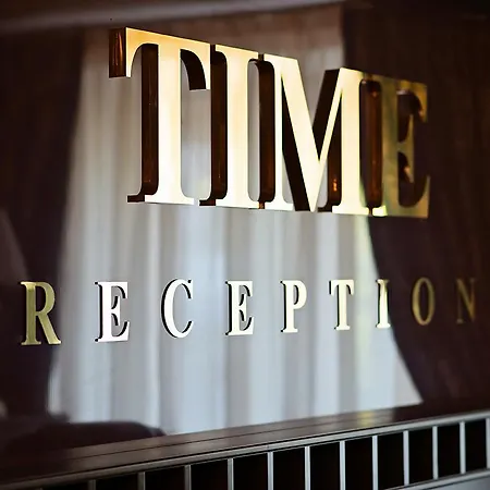 Time Hotel-2
