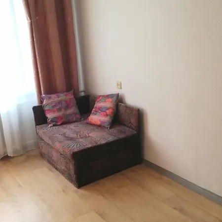 Standard Apartment On Umanskaya-3