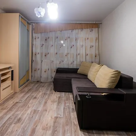 Apartment Street Trostyanetskaya-2