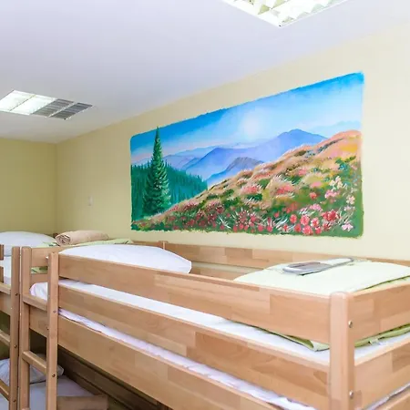 Botanic Globus Hostel-3