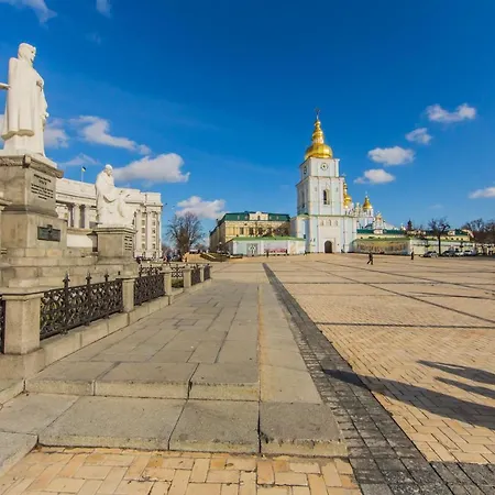 Роскошная Двухуровневая Квартира, Ул. Михайловская-3