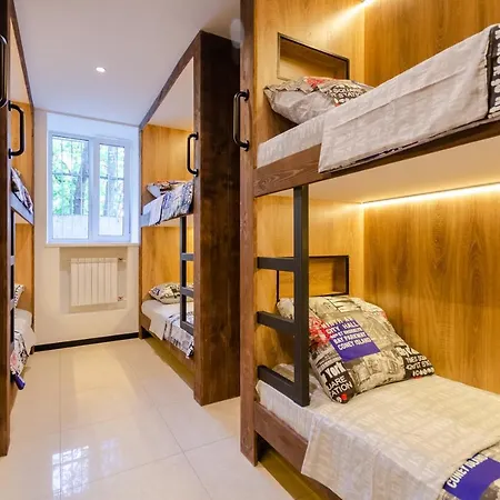 Underground Hostel-2