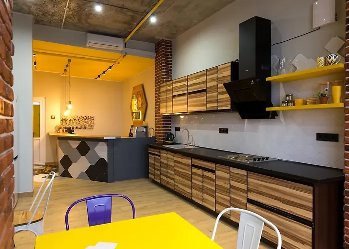 Hotel Bee Station Kiev